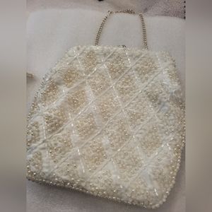 Vintage white handbeaded purse